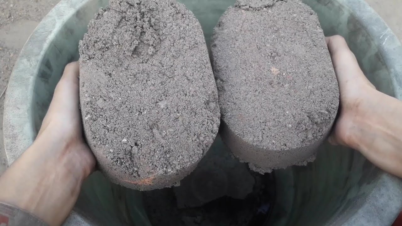 New video 💯❣️mud grainy brick's crumbling in water bucket+dry bucket ASMR video 😴🥹🤤💦