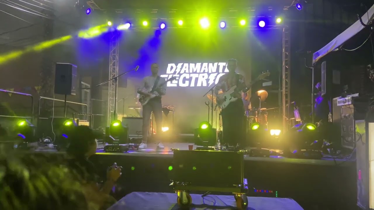 Oro - Diamante Eléctrico en el Festival Nuestro Ritmo