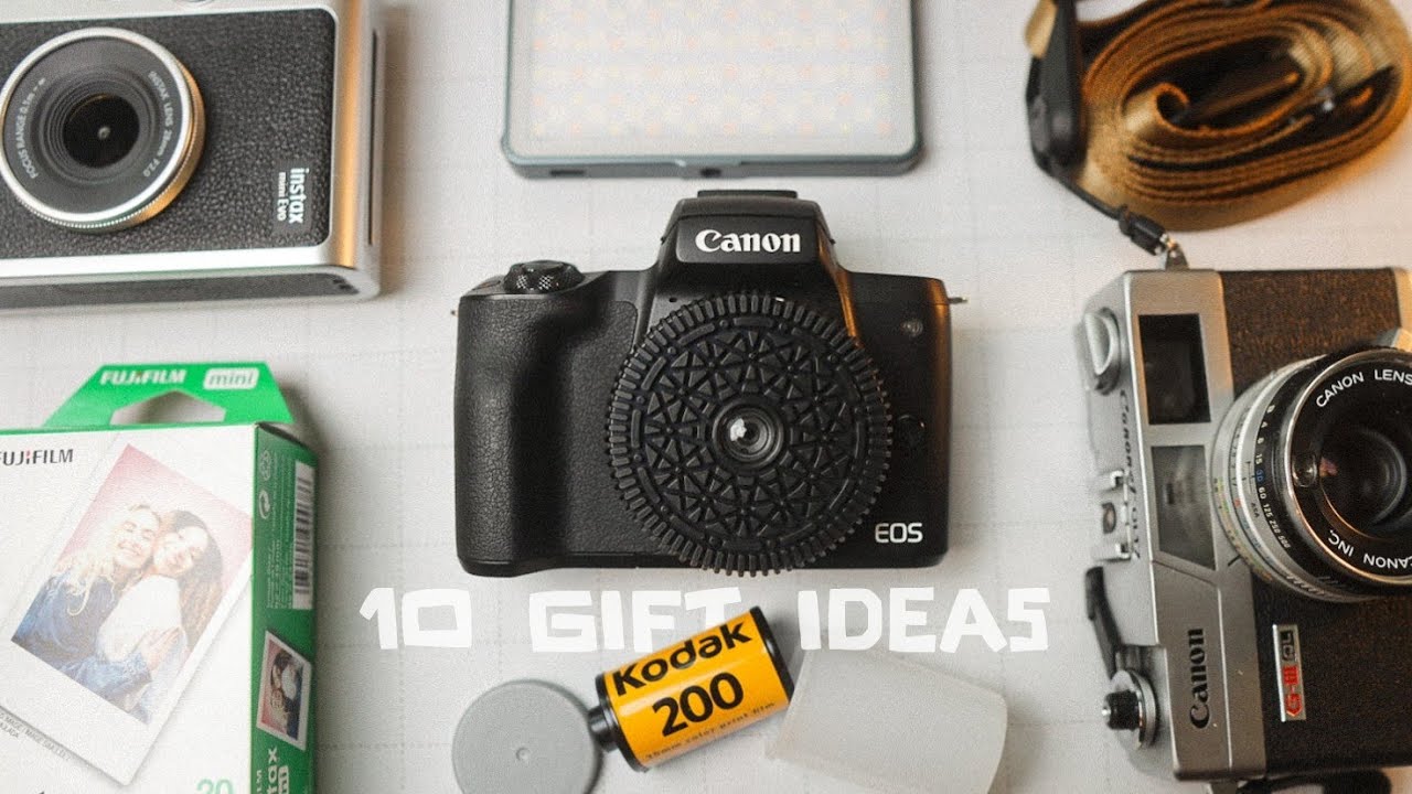 10 Affordable Gifts For Photographers (they actually want!)