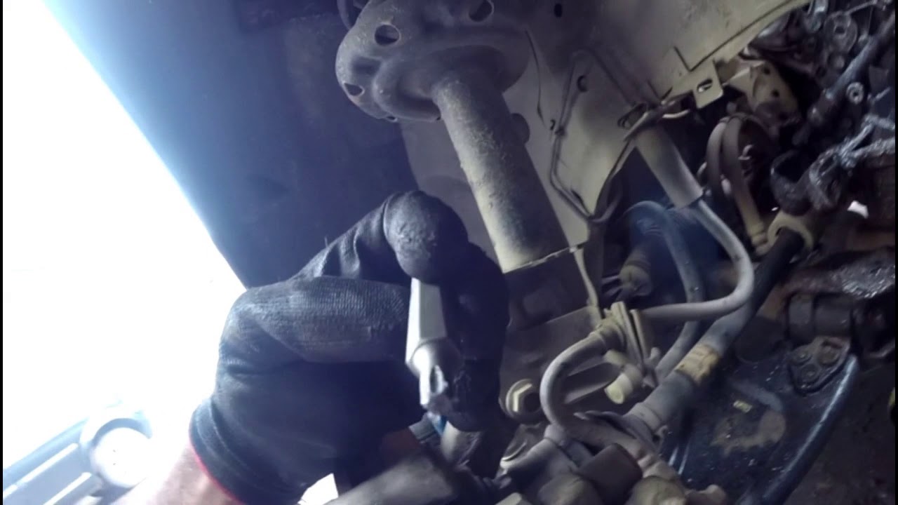 Como sacar, remover , retirar parafuso quebrado do tensor da correia dentada motores GM