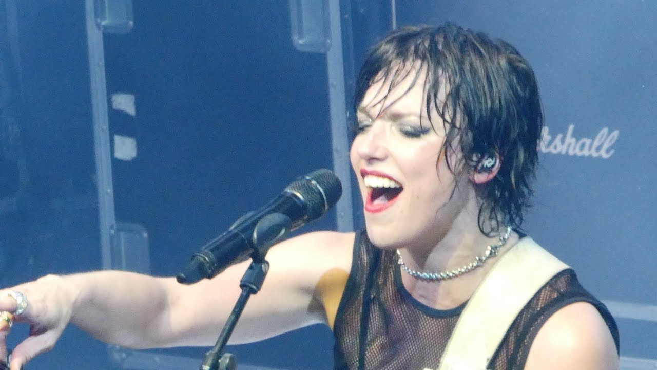 Halestorm - I miss the misery - Live Paris 2018