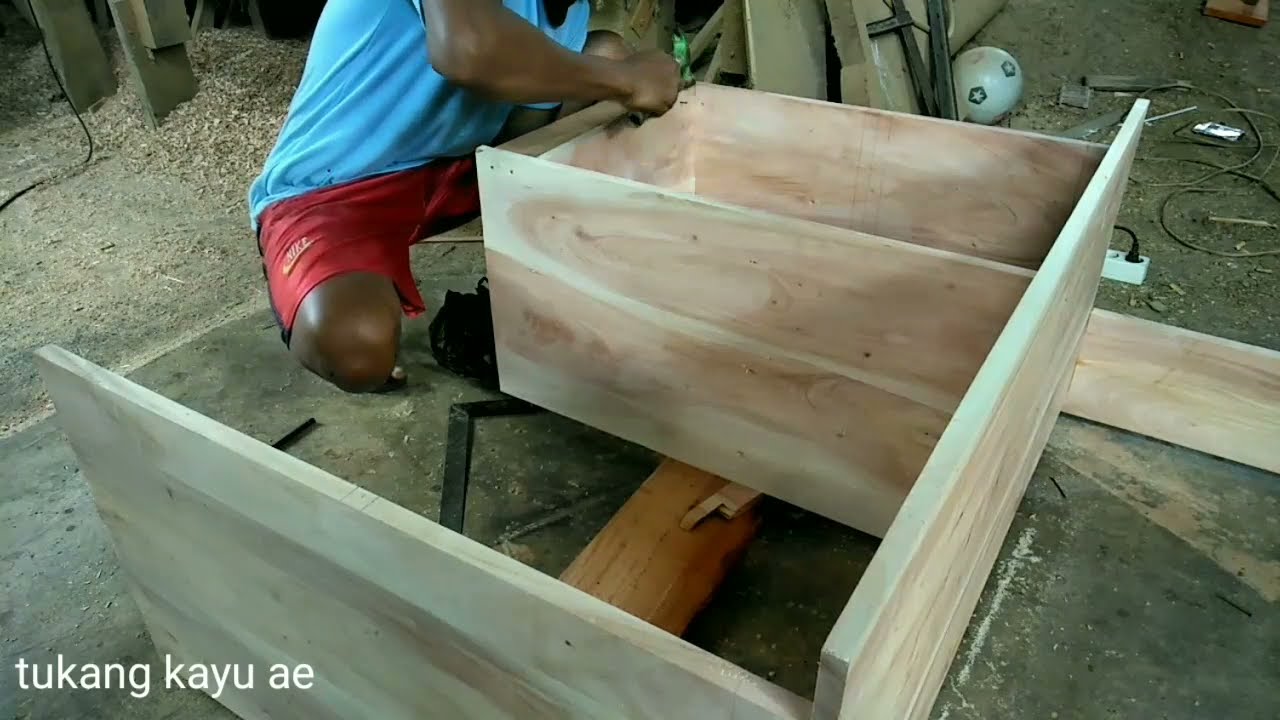 cara membuat meja belajar/meja kerja kayu mahoni #skilltukangkayu