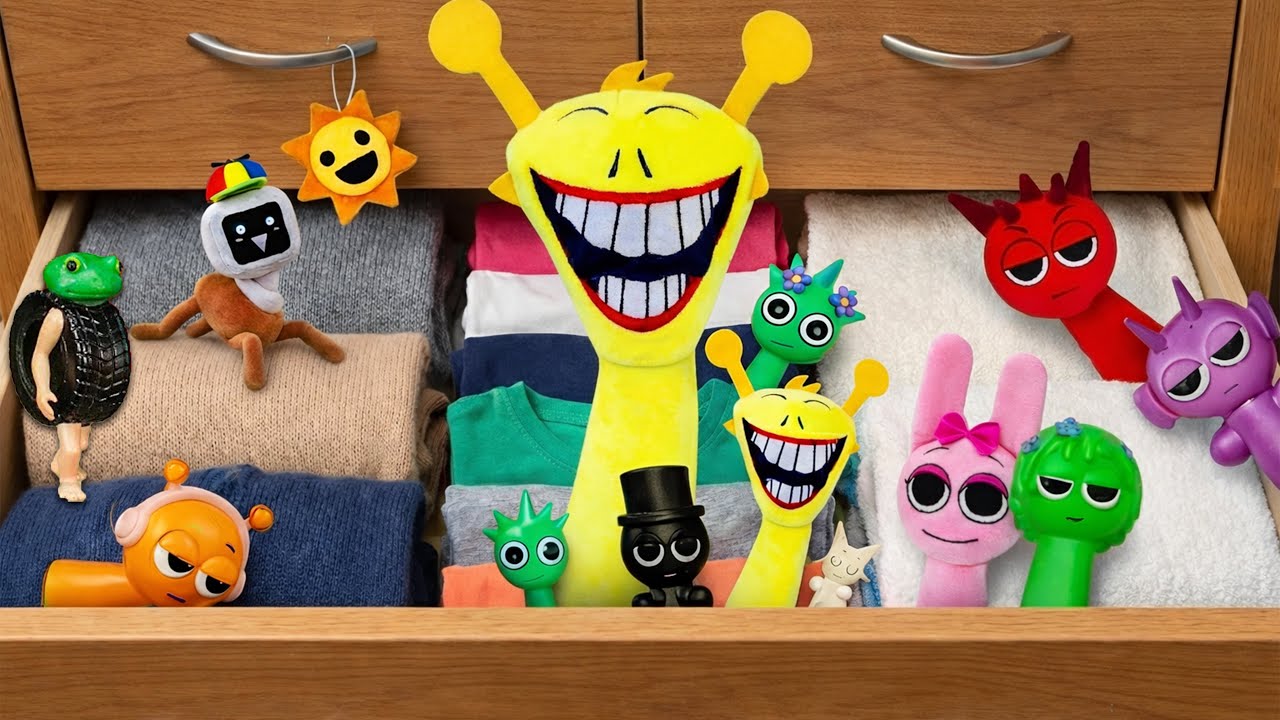 I Found Sprunki and Italian Brainrots Hidden Inside My Closet 😱