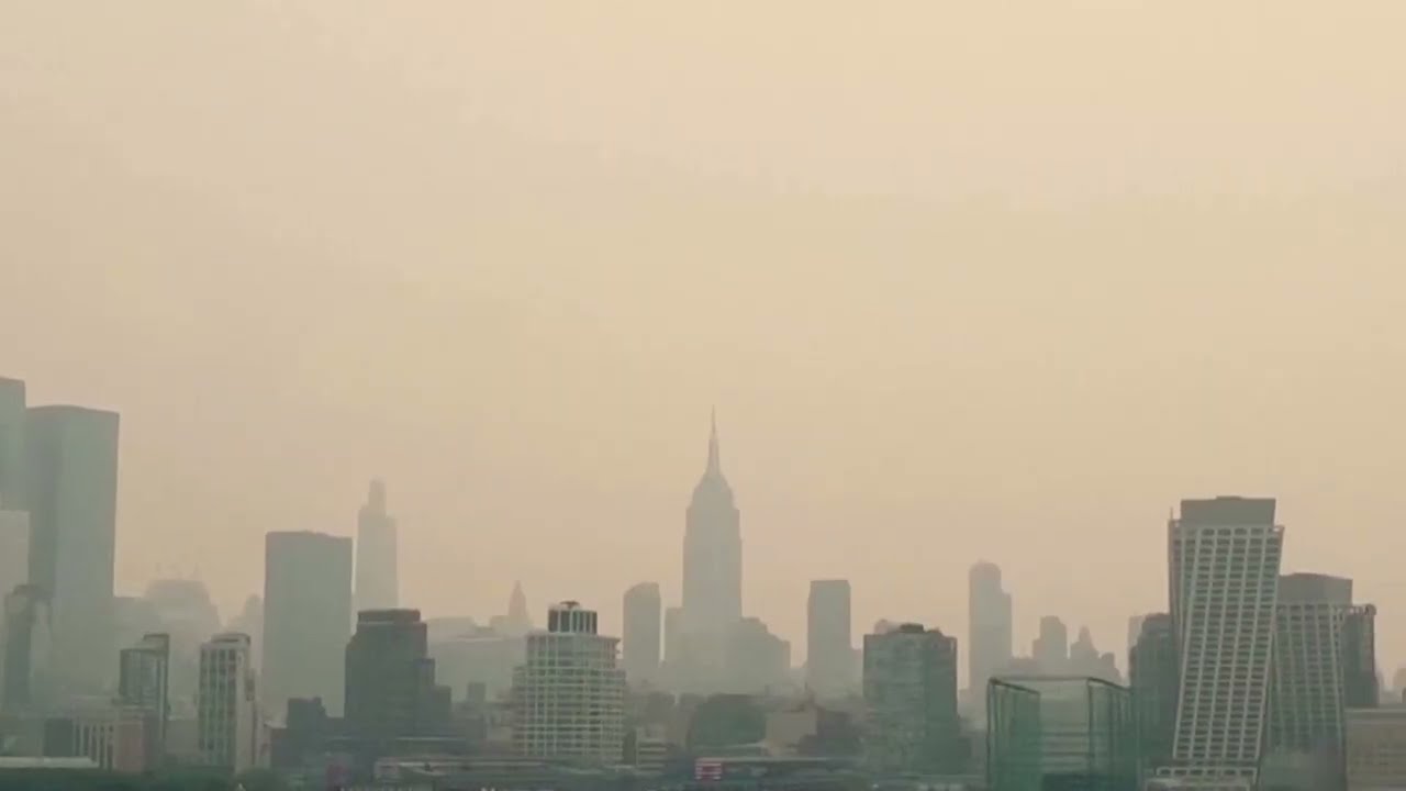 Poor NYC air quality makes it hard to see the city's skyscrapers