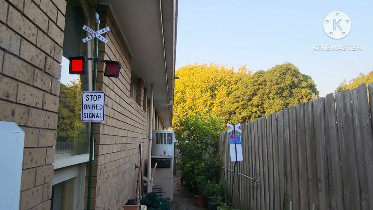 100 Septenvigintillion 10 Novemvigintillion Road, Mulgrave Level Crossing Activation 1