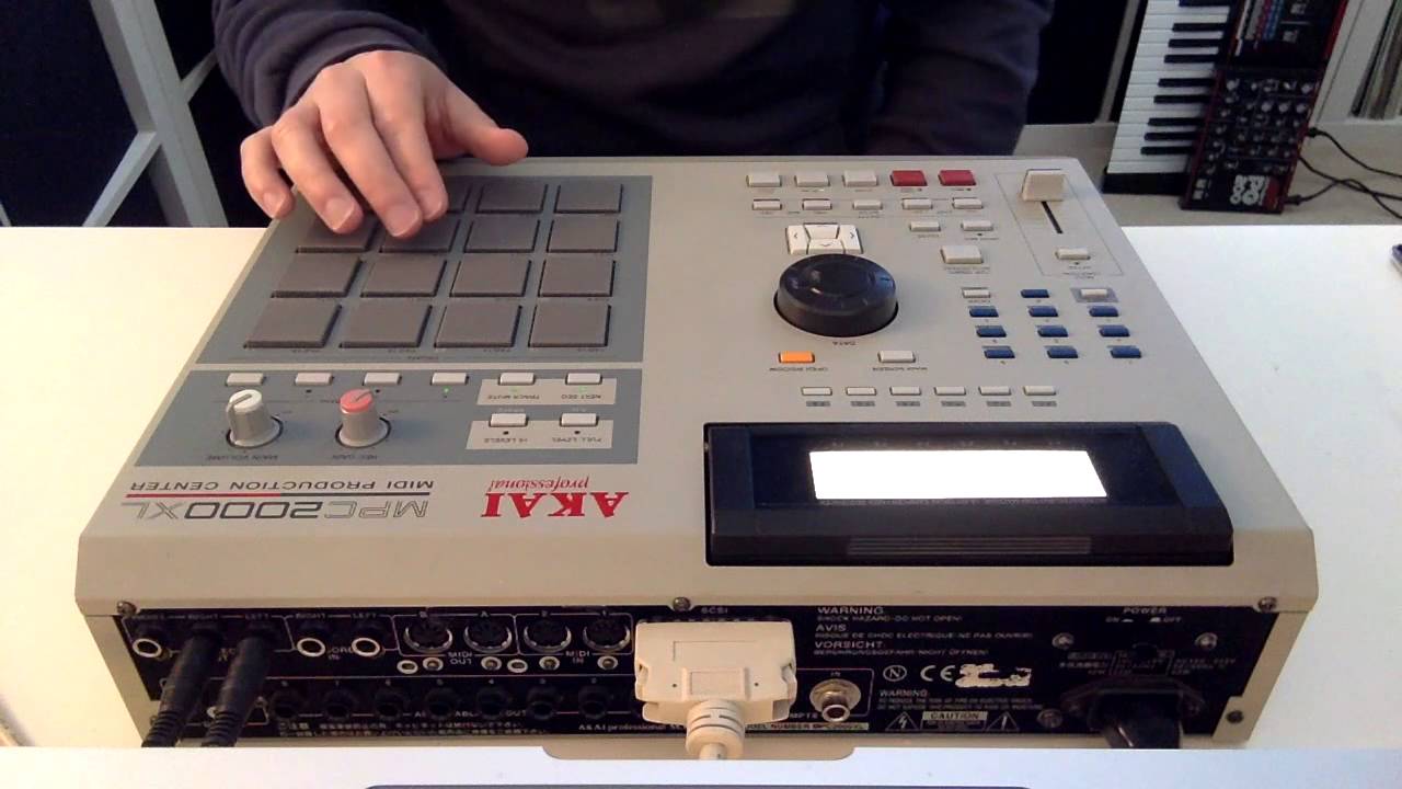 Deepnlow - 4 x (Real) Deep House Live MPC Jams 26 April 2015