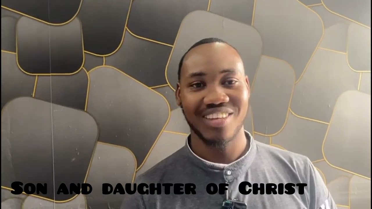 #WOW!! NIMBA IMFATIRO ZISHENYWE, UMUKIRANUTSI YAKORA IKI?? TELL US  IN COMMENTS. 