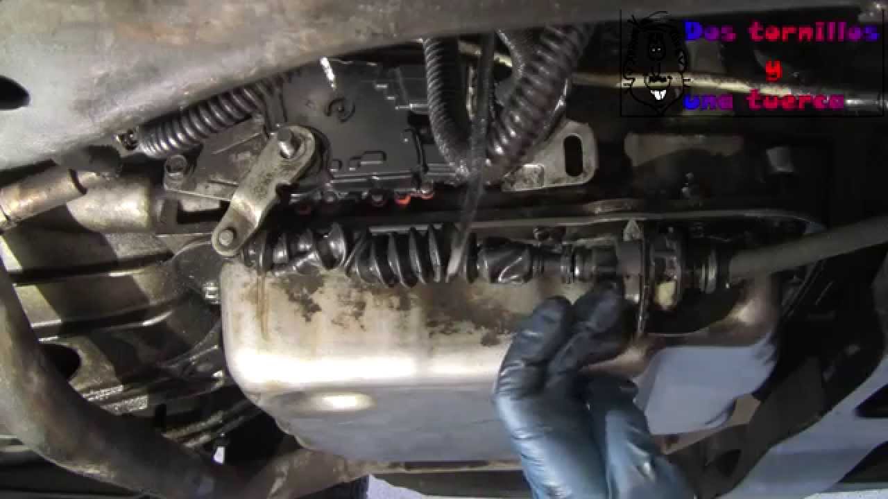 Como mover el cable de la transmision para cambiar el aceite de una camioneta GMC Sonoma S10 Blazer