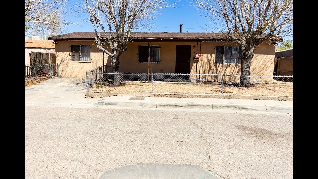 Albuquerque NM North Valley House For Sale - 315 San Andres Ave NW, Albuquerque, NM 87107
