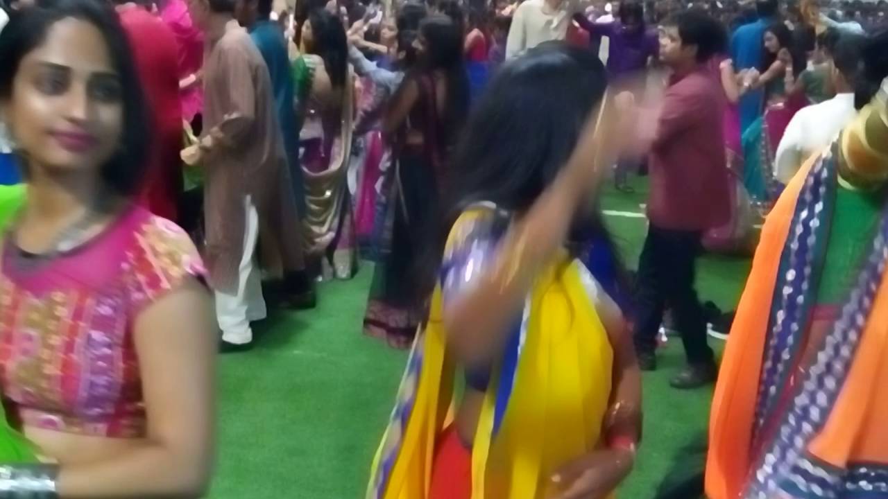 Falguni Pathak Garba, Warrington, PA, October 22, 2016(45)