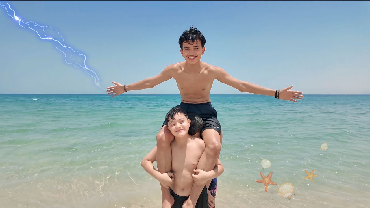 طلعنا البحر وتشقلبت على راسي ☀️!