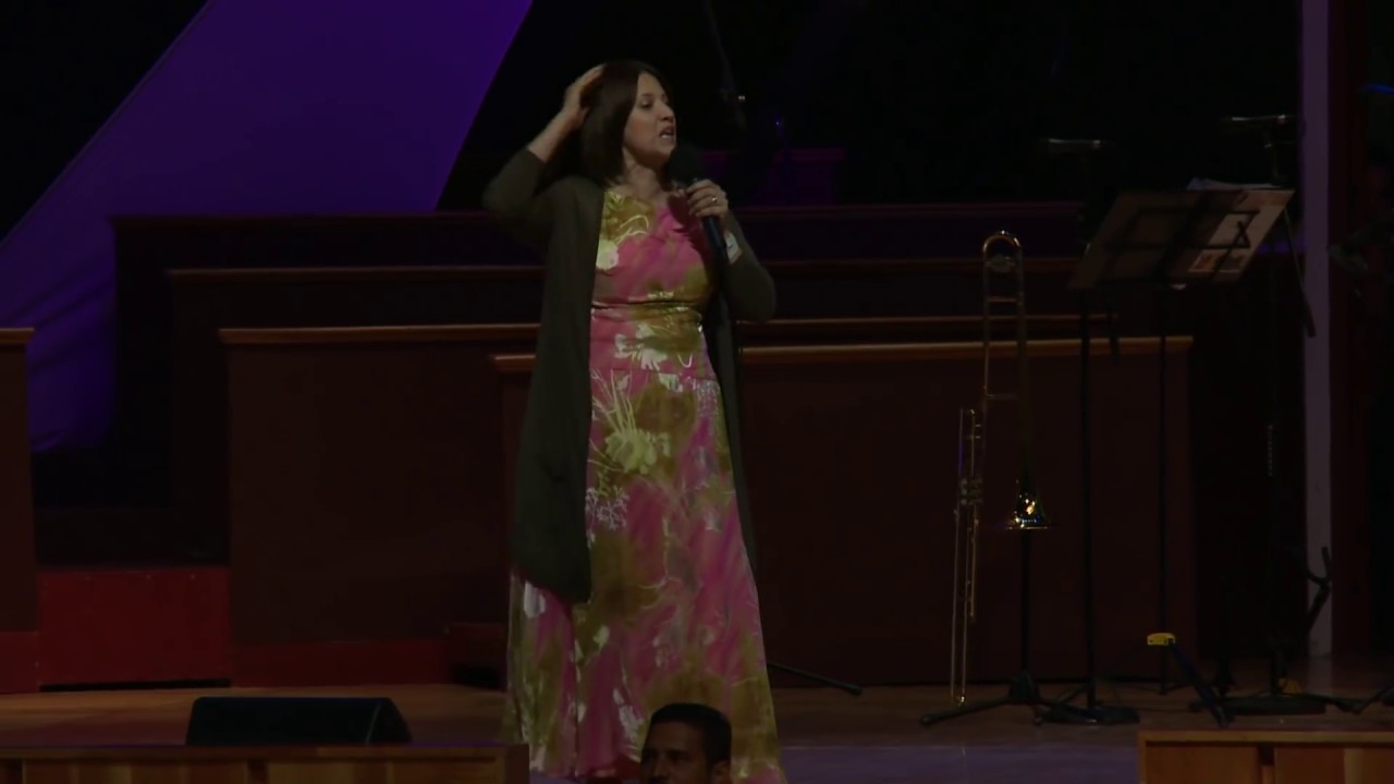 Pastora Ninoska de Ponce | La Sangre de Cristo