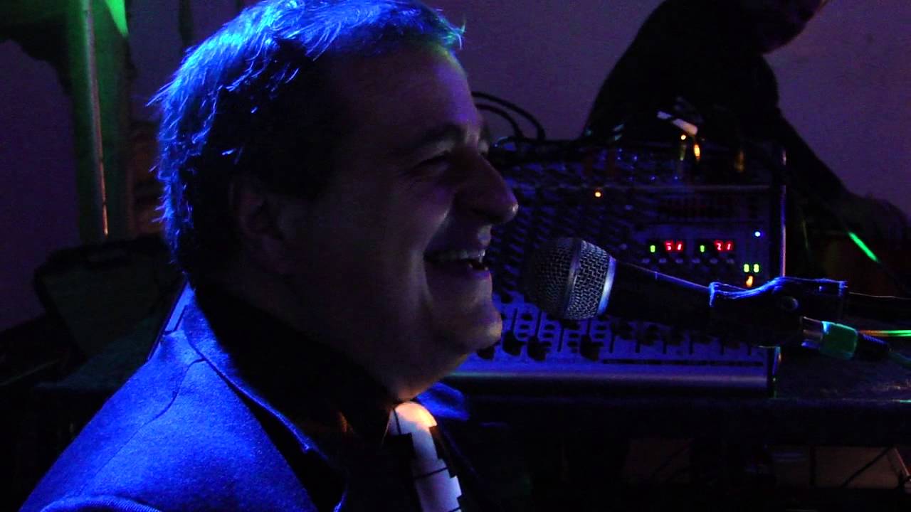 Beto Toledo Zuando de Cantor !