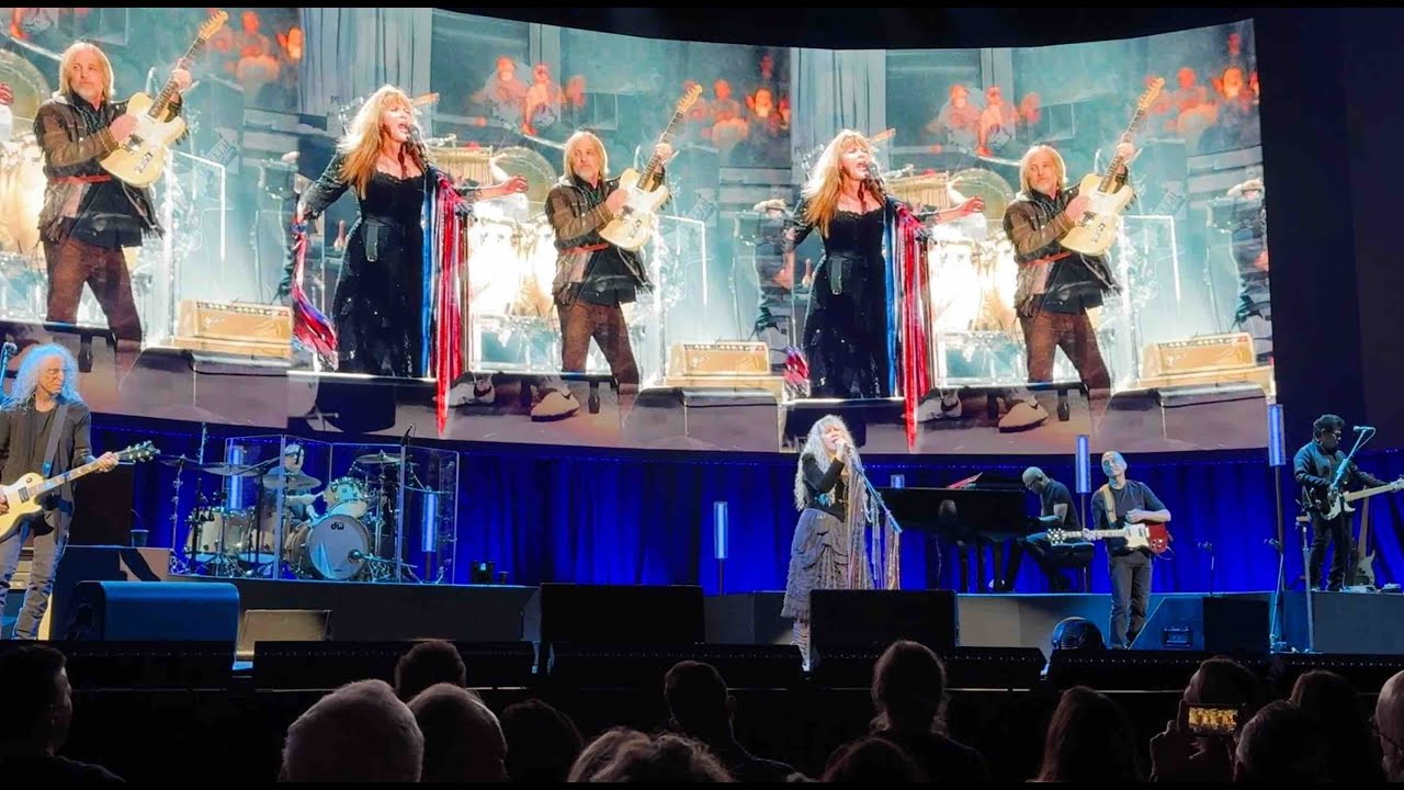 Stevie Nicks performs Free Falling Tom Petty at The Kia Forum 12/2/23