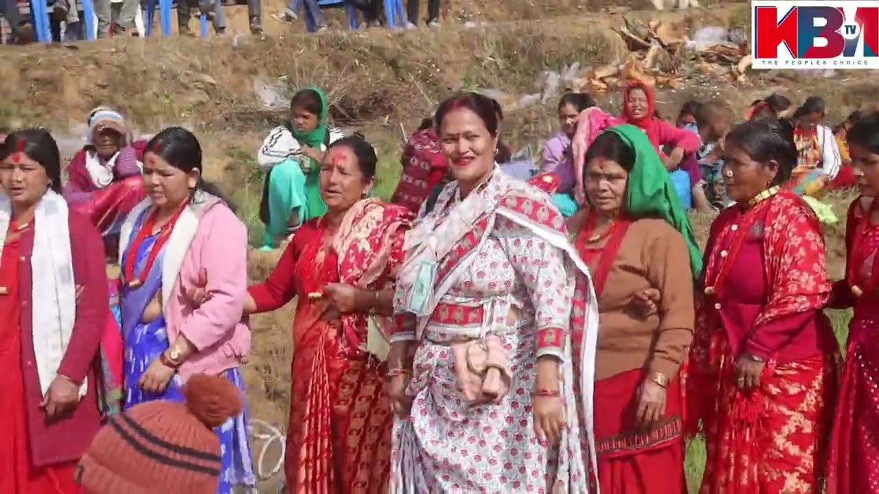 अछाम लगायत सुदूरपश्चिममा जन्तमा दिदिबहिनीको जनघटमा यस्तो रमाईलो रतेडीखेल हुने गर्दछRATEDIKHEL DHANKU