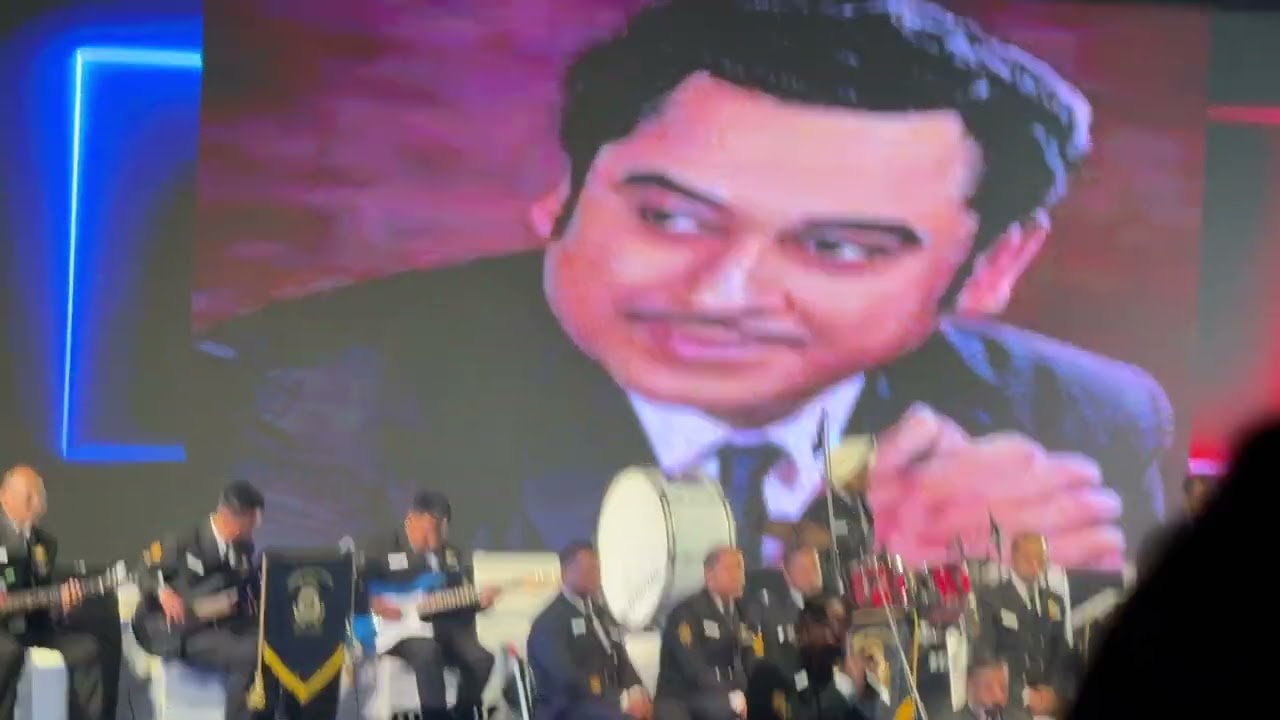 Indian coast guard performance at Rajiv chowk New Delhi #newdelhi #coastguard #song #soldier#border 