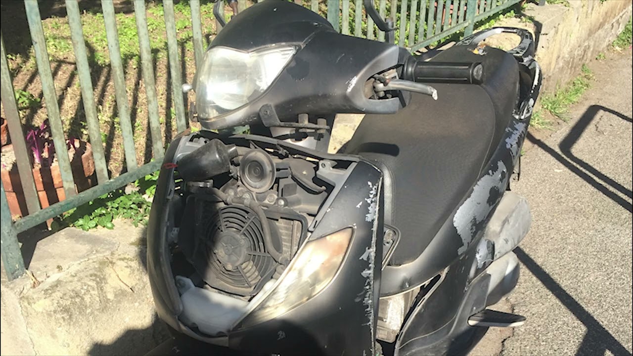 Ritrovati a Roma (Magliana) motoveicoli Honda SH e Agility Kymco rubati