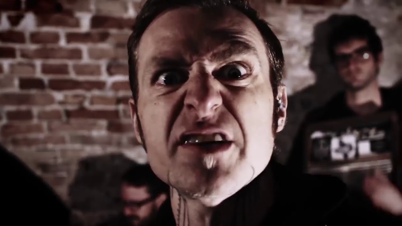 Left&ouml;ver Crack - Bedbugs & Beyond feat. Days N Daze and Kate Coysh (Unofficial Extended)