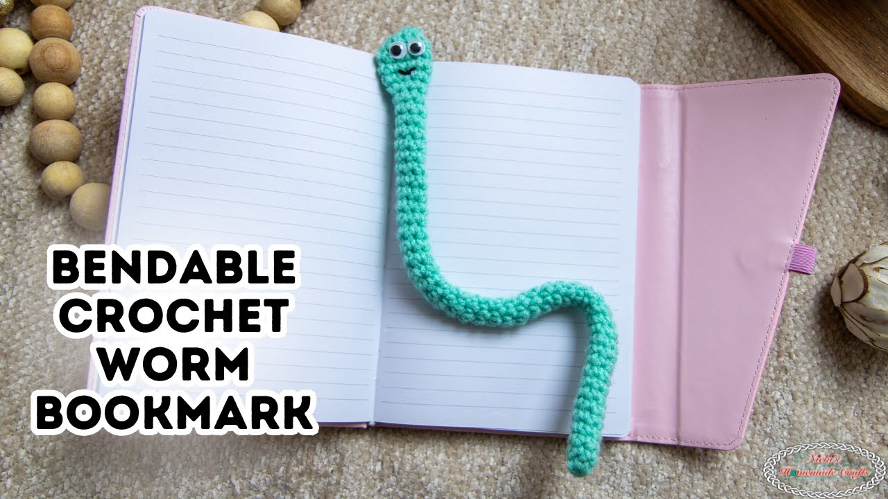 How to CROCHET a Bendable Worm BOOKMARK - December 15th of the Advent Calendar MCAL