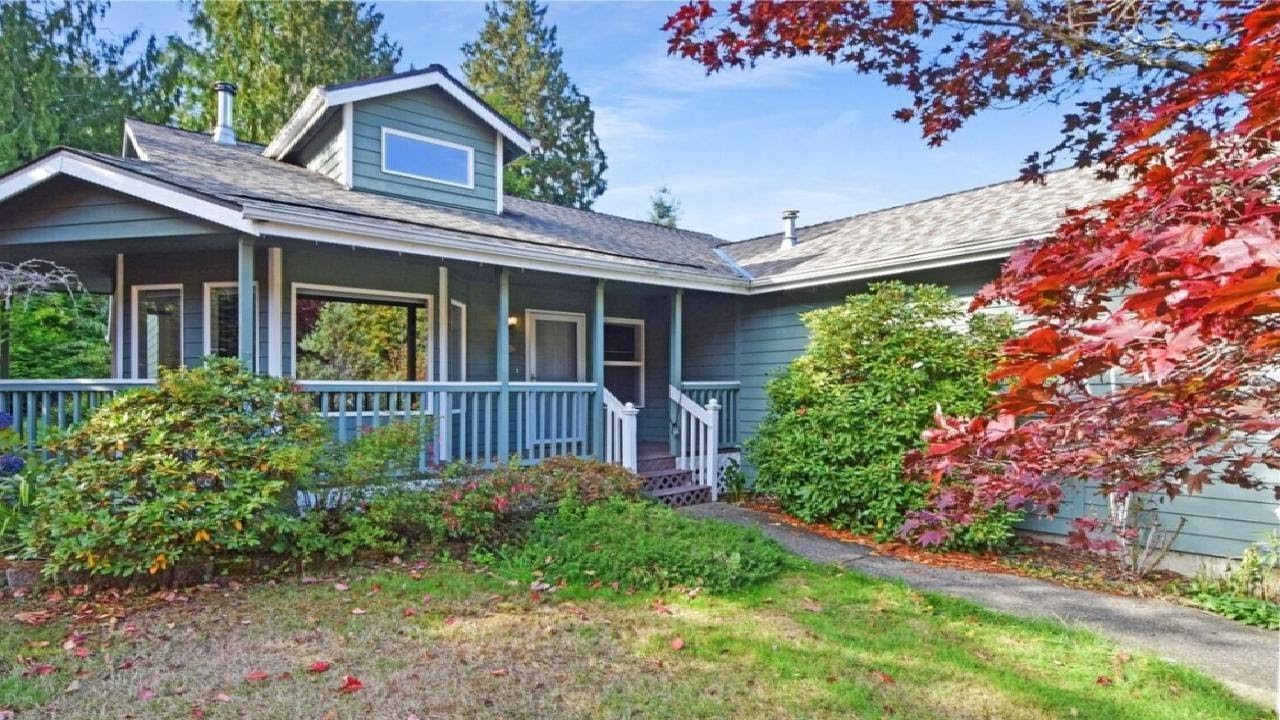 4294 Siana Place SE, Port Orchard, WA Presented by JP Freeman Team.