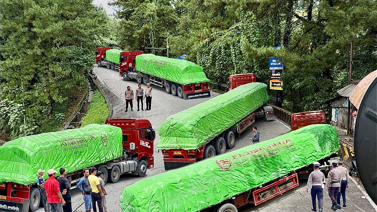 Jalan Dikosongkan‼️ Konvoi Akbar 6 Unit Truk Anti Pungli Raja Jalanan Bikin Heboh Sitinjau Lauik