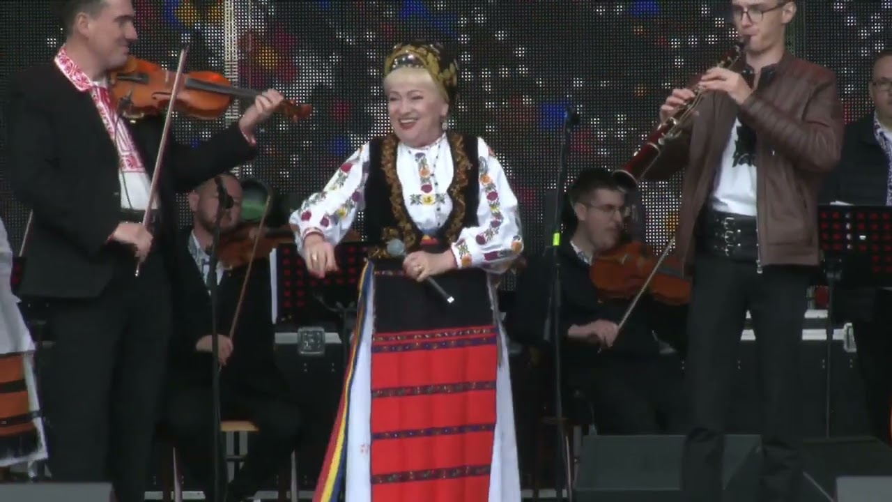 Zilele Clujului 2025 : Regal folcloric în Piața Unirii