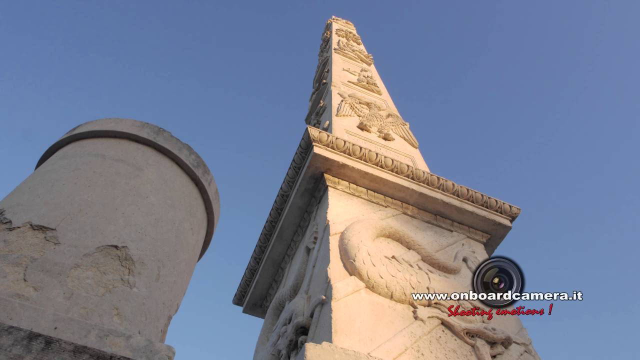 Timelapse citt&agrave; di Lecce: Obelisco (alba)