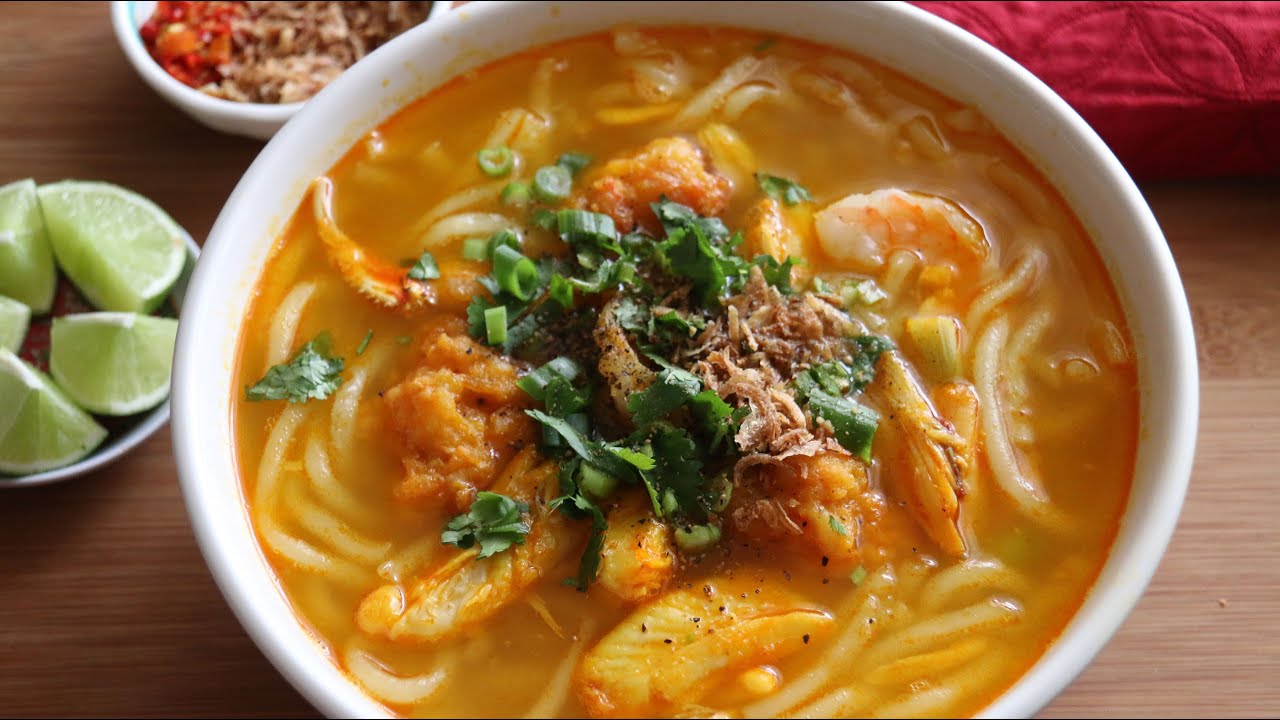 Banh Canh Cua (Vietnamese Crab Thick Rice Noodle Soup) Recipe