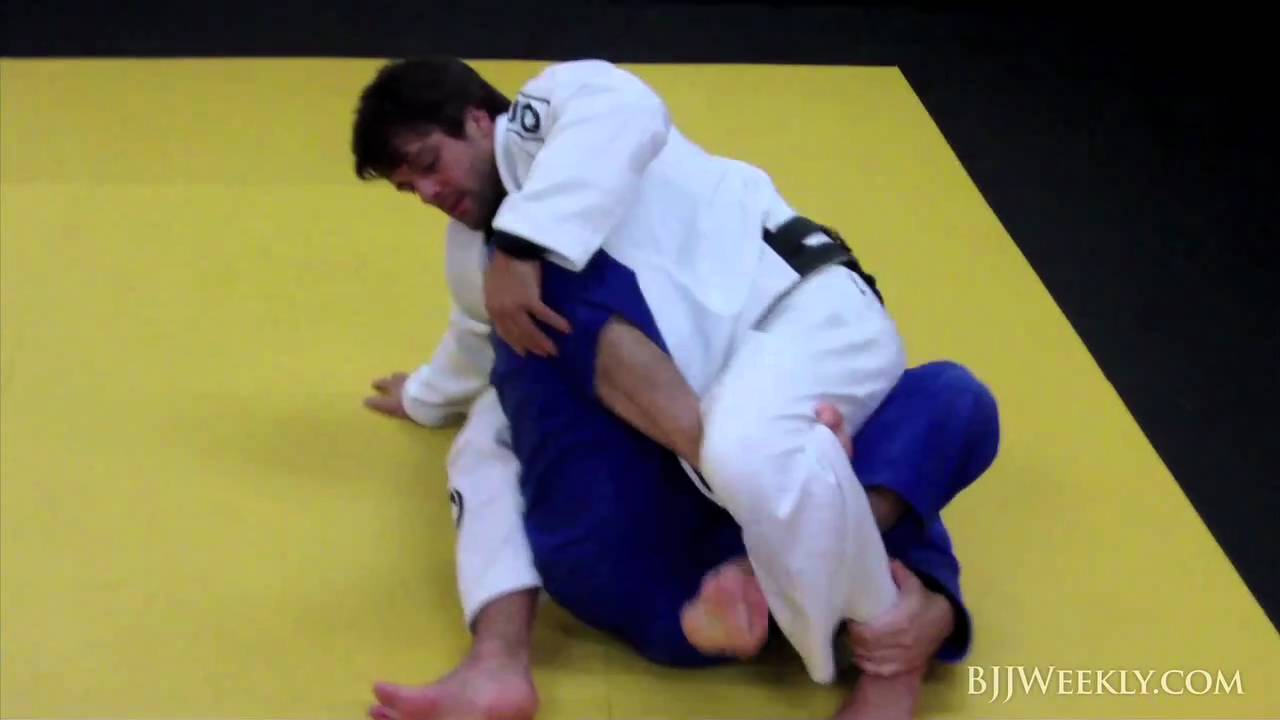 Rolling Reflections - Robson Moura - BJJ Weekly #045