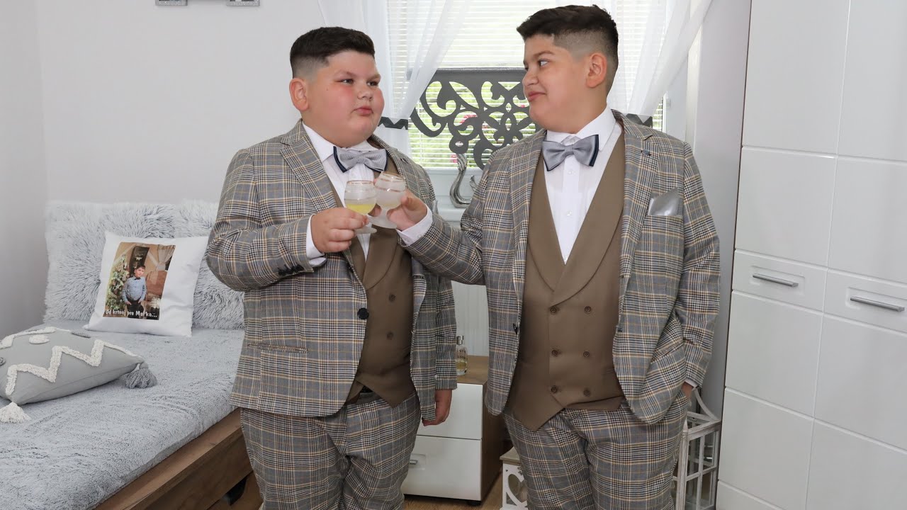 Lukáš & Maťko - 1.sv.prijímanie /© VIDEOŠTÚDIO JÁN HALČÍK