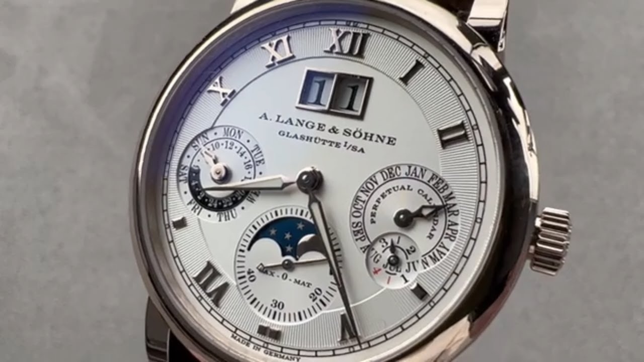 A. Lange & Söhne Langematik Perpetual HONEY Gold 310.050 E A. Lange & Söhne Watch Review
