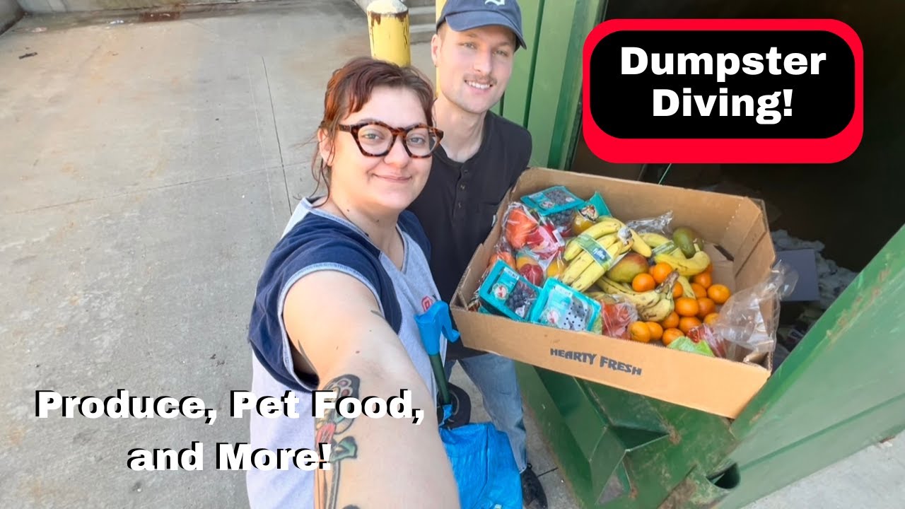 Crazy Haul While Dumpster Diving! We Found Tons of Produce, Pet Food, and More!