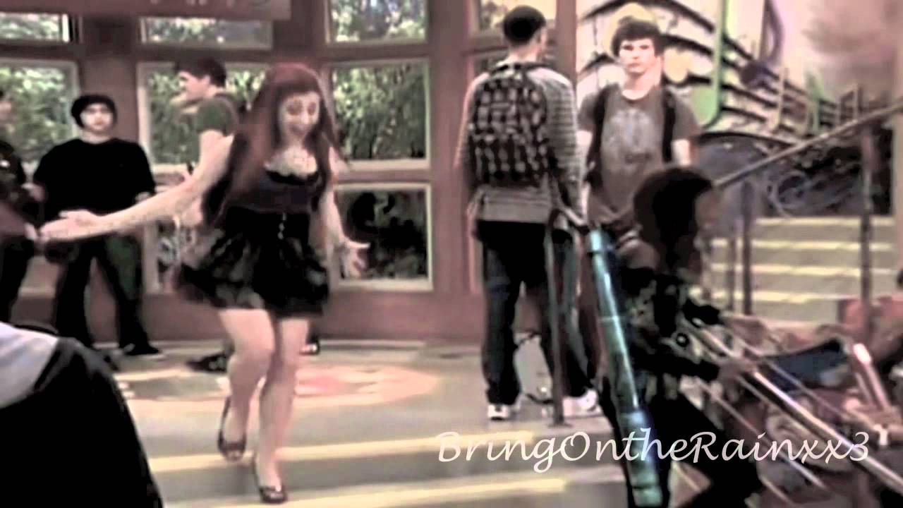 Cat Valentine and Jade West: Paradise