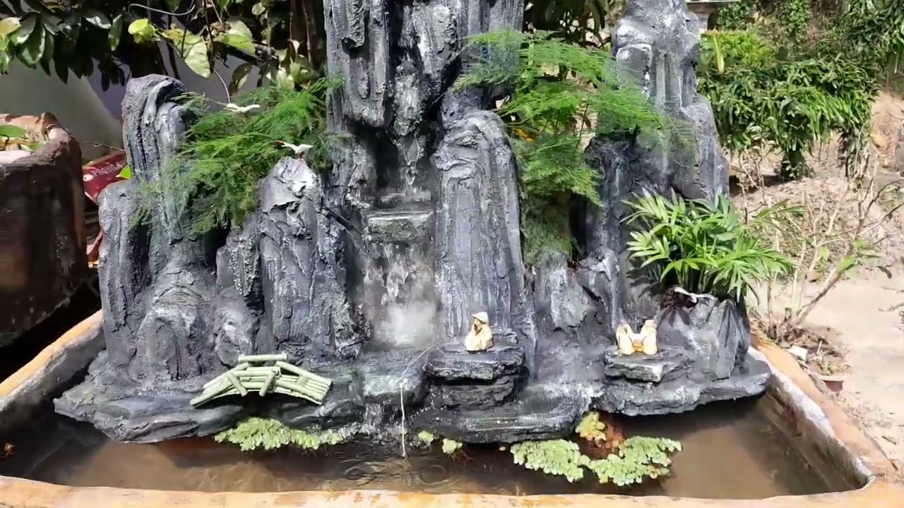 Hòn non bộ Tam Sơn bằng xi măng. Sdt và zalo đặt hàng 0702 956 885.