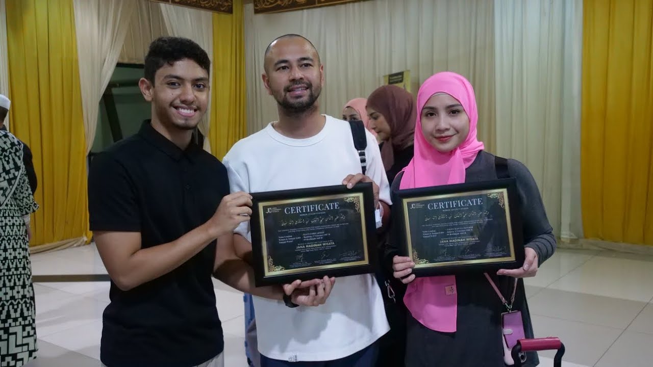 Kepulangan Ibadah Haji Raffi, Nagita & keluarga 🕋🙏
