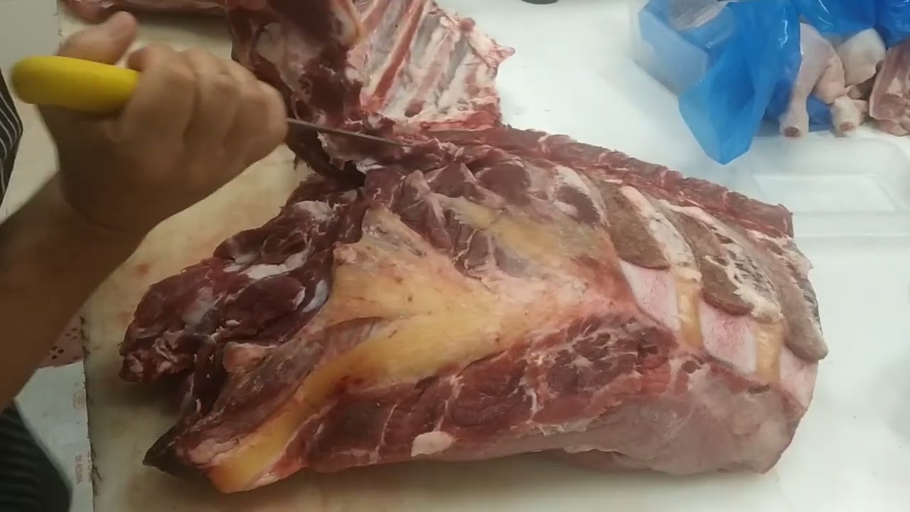 deshuesar un pescuezo o cuello de ternera