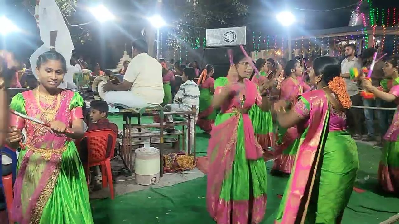 ధనరాజ్ కోలాట భజన బృందం చిన్న కొండ్రుపాడు