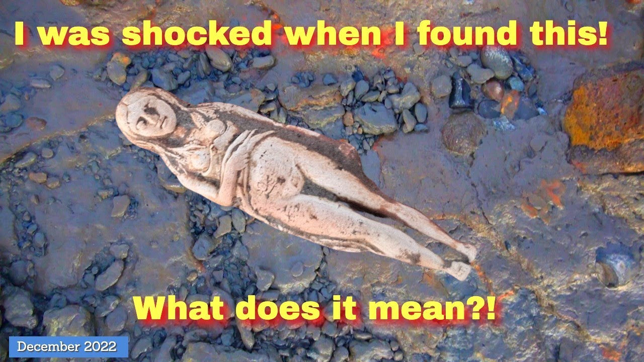 I Found an Amazing Artefact in the Thames .But What does it mean!? Mudlarking with Nicola White