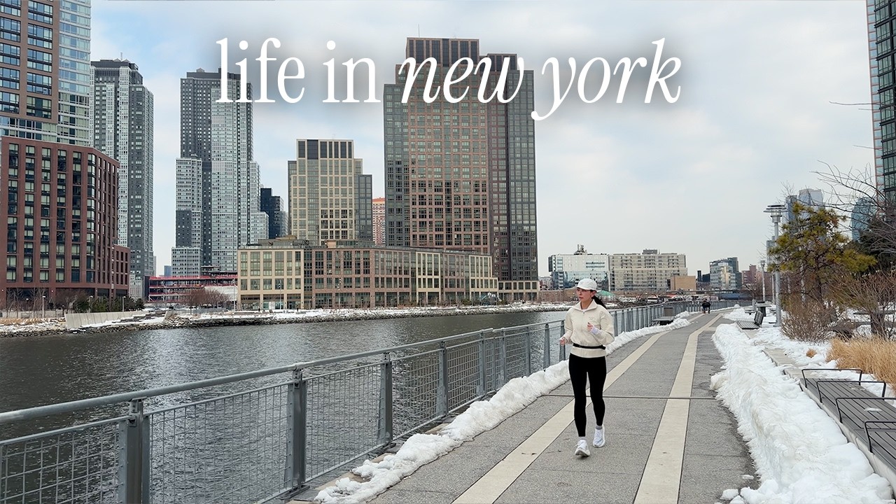 NYC Vlog ❄️ Snowy Morning Run, Valentine's Day Brunch & Slowing Down ❤️‍🩹