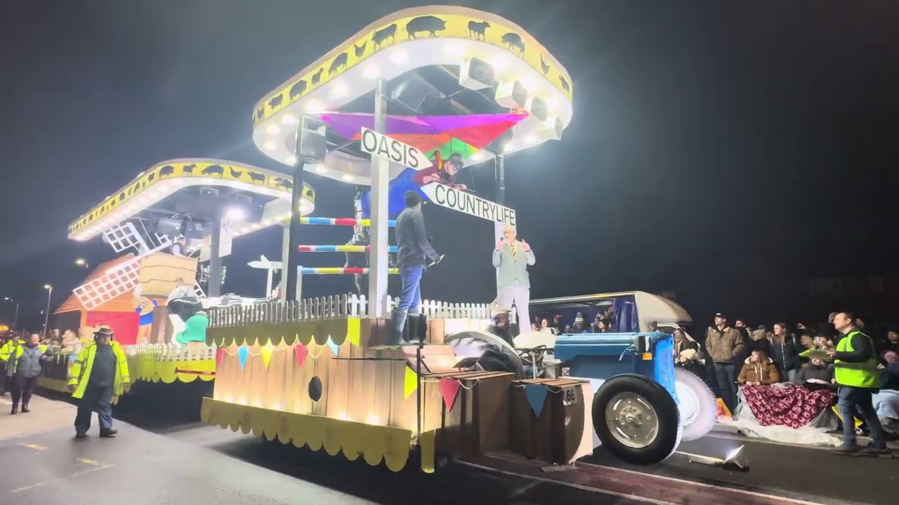Bridgwater Carnival 2025 - Oasis CC Countrylife