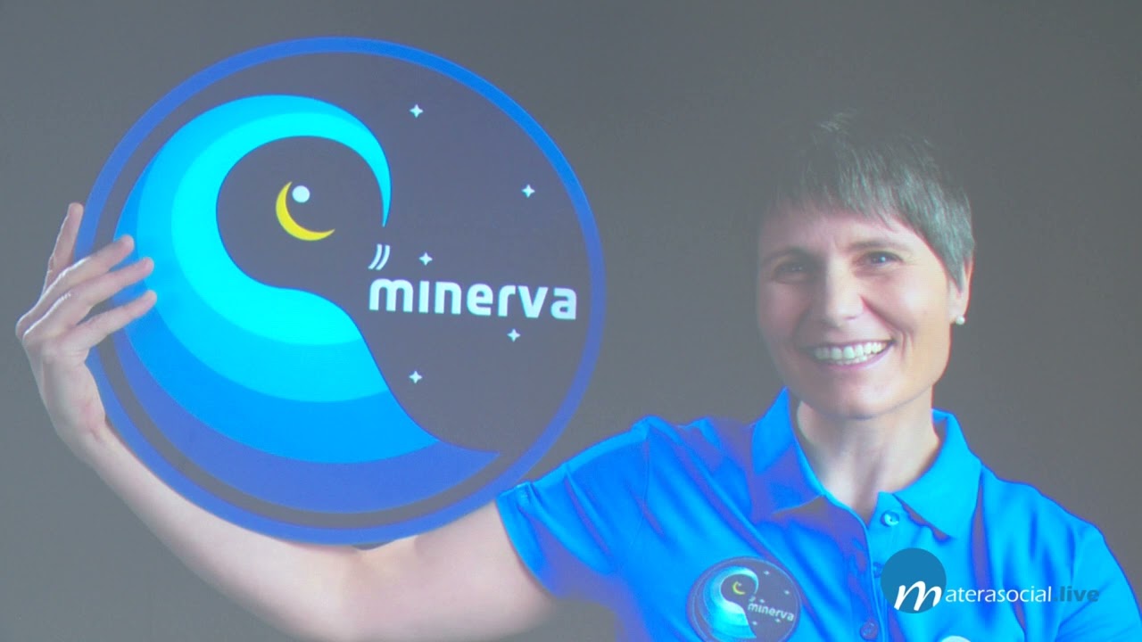 Matera l'Astronauta Samantha Cristoforetti in collegamento radio con gli  studenti