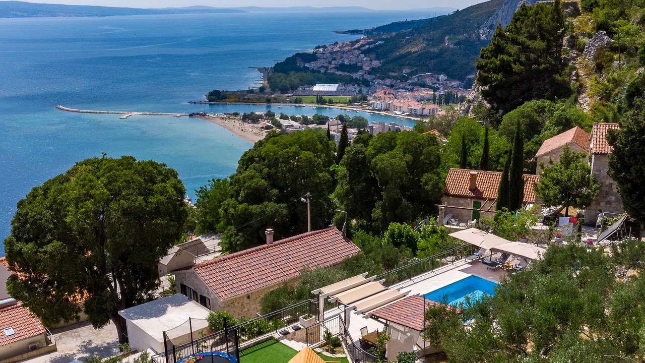 Villa B2B in Omis - Borak