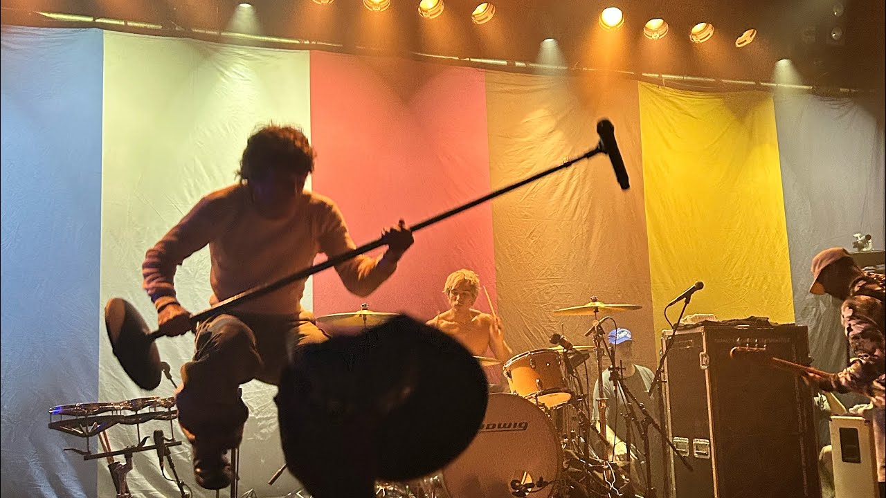 Turnstile live at The Metro, Sydney 7 January 2026 - highlights - no barrier