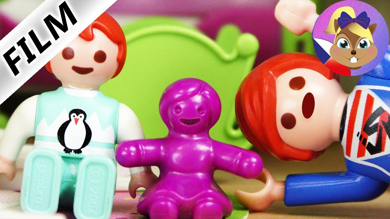Playmobil příběh | Mluvící panenka! | Ema vydírá Juliana | Rodina Dvořákova