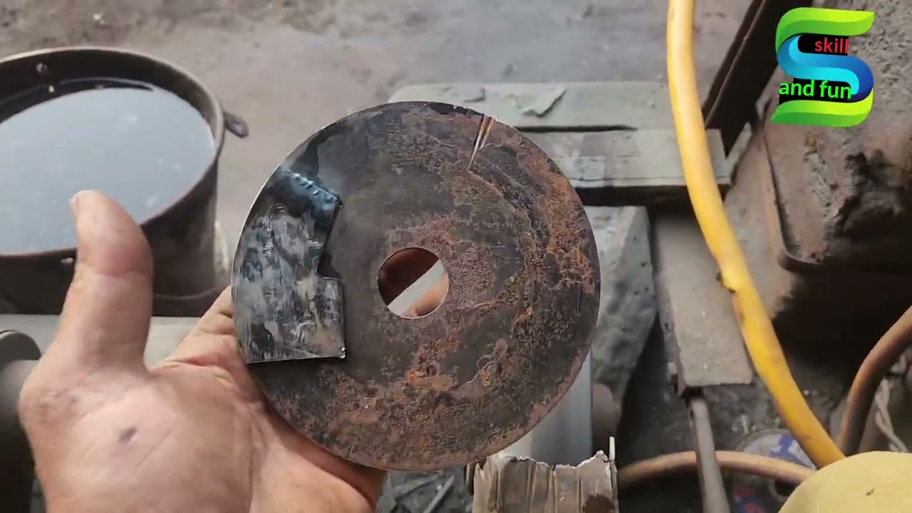 This is a ٹھیپہ i made it very easy and powerful sharping blade sckill sharping blade 