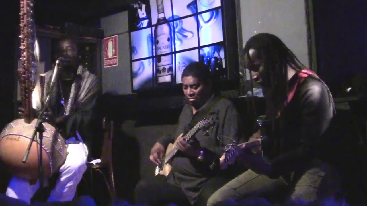Malick Diaw en collaboration avec Djiby Cissokho ( sala undergroud Barcelone )