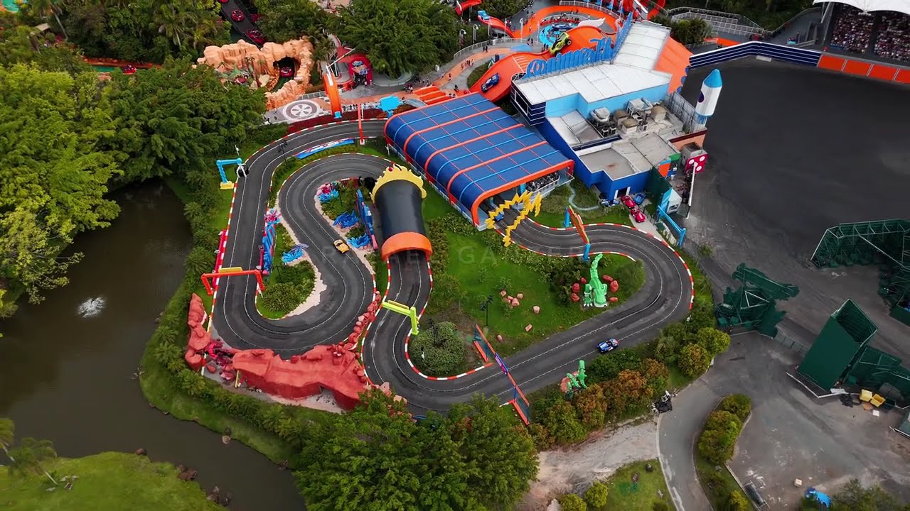(4K) DRONE • Tchibum, Madagascar River Adventure & Hot Wheels Turbo Drive | Beto Carrero World