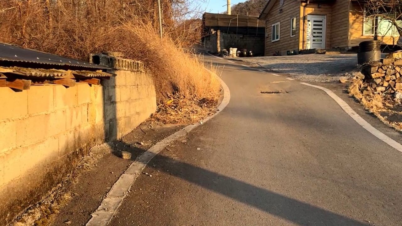 Peaceful Korean Village Walk | Winter Scenery for Relaxation