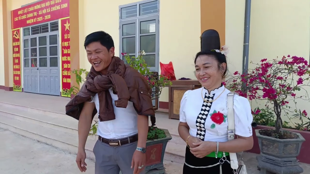 [ HÁT THÁI] LÒ XIẾN VÀ KIM CƯƠNG HÁT CHÉM GIÓ RẤT TUYỆT VỜI NHẬT #youtubeshorts 