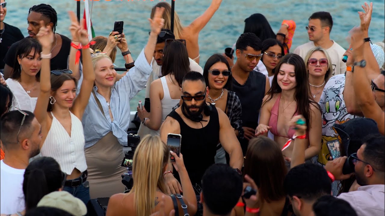 ZEW @Boatriders @technoandchill boat party in Dubai